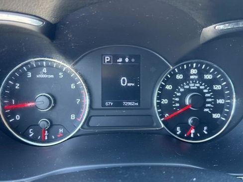 Used 2018 Kia Forte LX w/ LX Rear Camera Package image 29