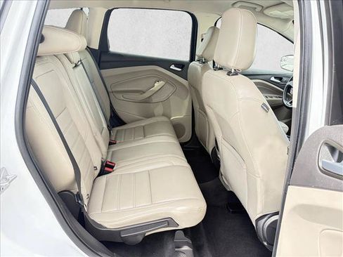 Used 2019 Ford Escape SEL AWD/4WD image 14