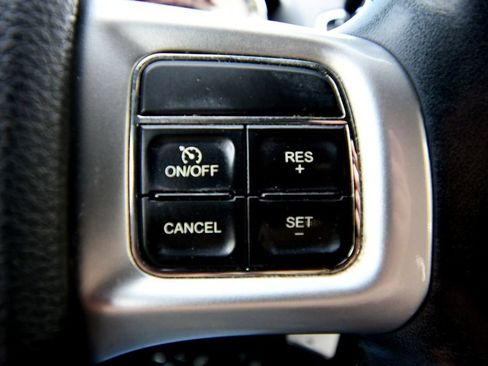 Used 2018 Dodge Grand Caravan GT w/ Safety Sphere Group FWD image 22