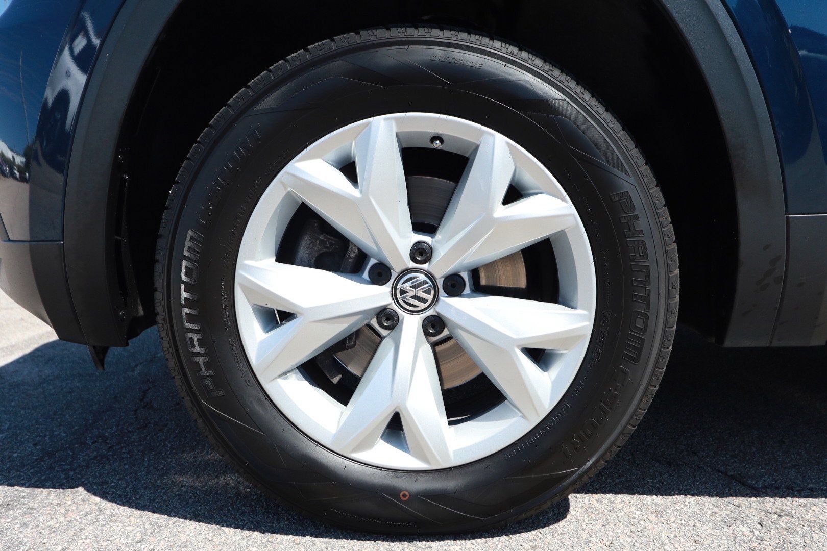 Used 2018 Volkswagen Atlas SE FWD image 9