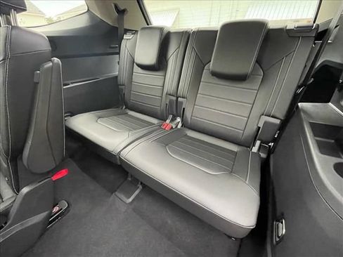 Certified 2026 Volkswagen Atlas SEL AWD/4WD image 9