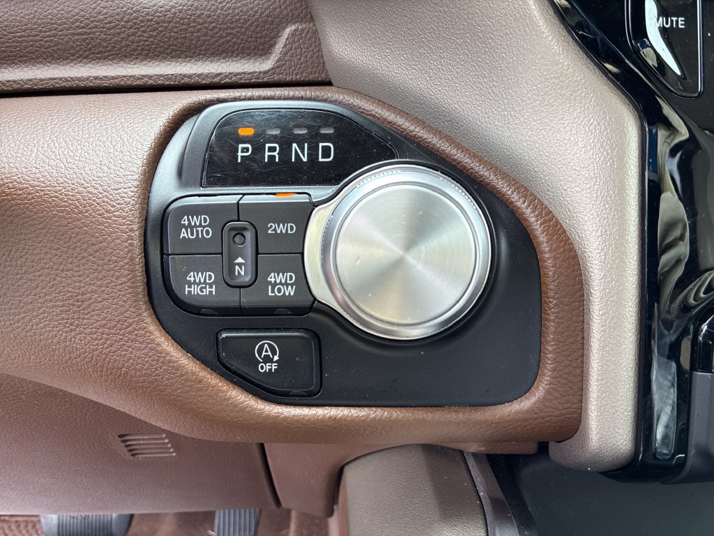 Used 2021 RAM 1500 Laramie AWD/4WD image 10