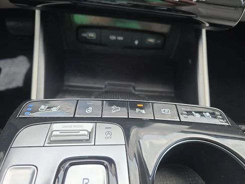 Used 2022 Hyundai Tucson Limited FWD image 33