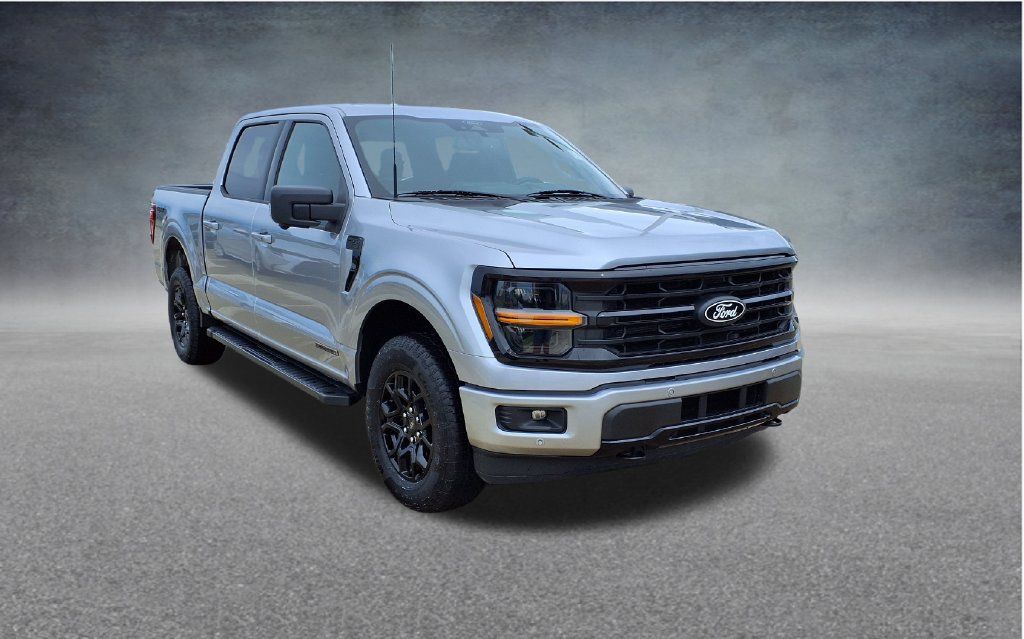 Used 2025 Ford F150 XLT w/ Equipment Group 302A MID AWD/4WD 360° Tour