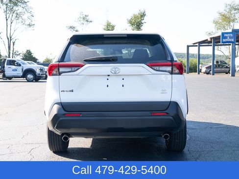 Used 2024 Toyota RAV4 LE image 5