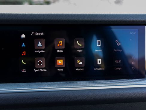 Certified 2025 Porsche Cayenne Coupe image 57