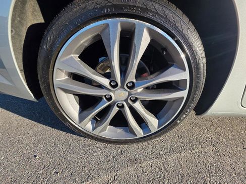 Used 2022 Chevrolet Malibu LT image 19