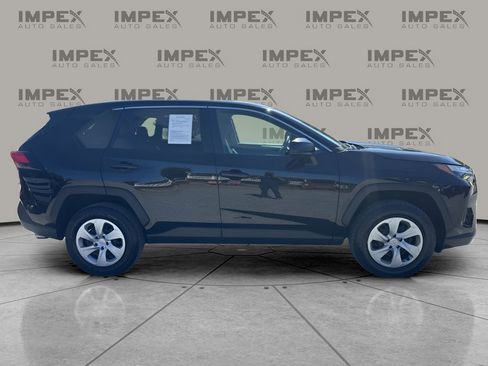 Used 2024 Toyota RAV4 LE image 6