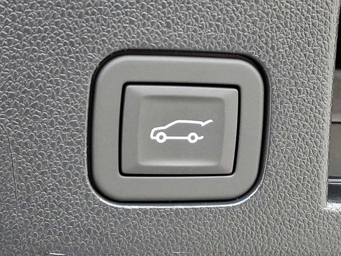 Used 2026 Chevrolet Equinox ACTIV w/ Convenience Package III AWD/4WD image 28