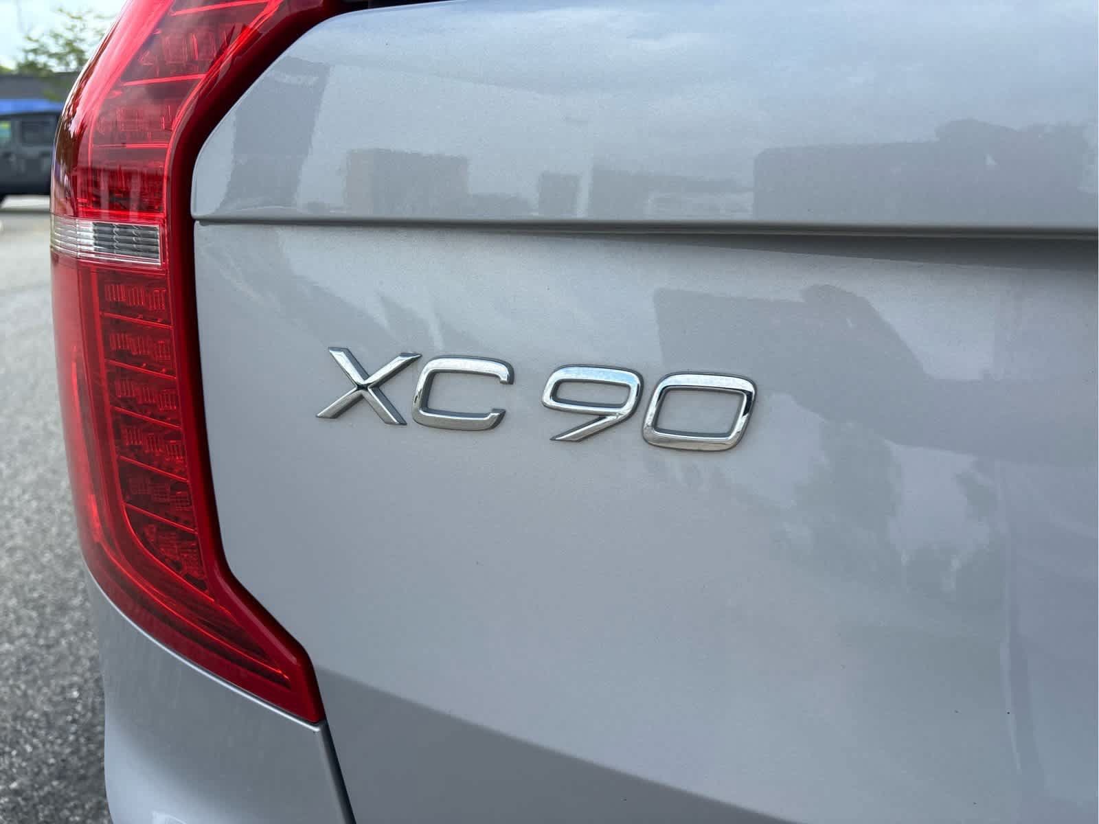 Used 2023 Volvo XC90 B6 Plus w/ Protection Package AWD/4WD image 8