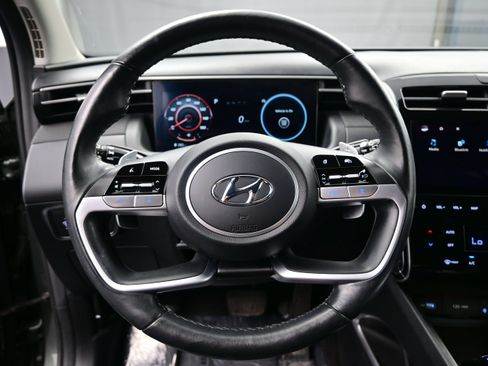 Certified 2023 Hyundai Tucson Limited AWD/4WD image 31