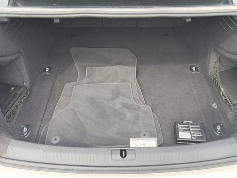 Used 2017 Audi A4 2.0T Premium FWD image 28