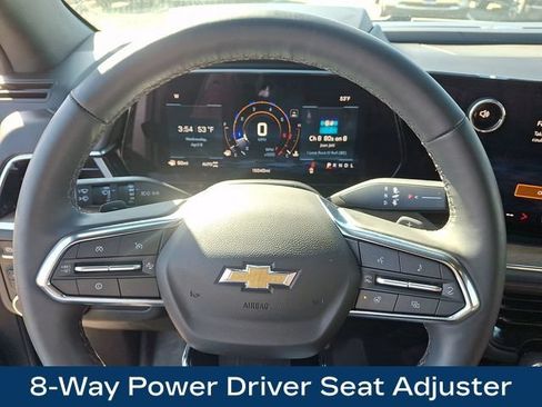 Used 2025 Chevrolet Tahoe High Country AWD/4WD image 4