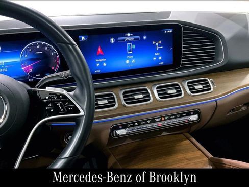 Used 2024 Mercedes-Benz GLE 350 4MATIC image 7