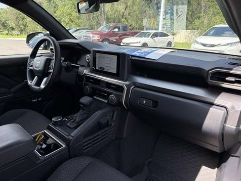 Certified 2026 Toyota 4Runner SR5 AWD/4WD image 17