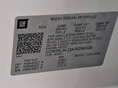 Used 2019 Chevrolet Suburban Premier w/ Premier Plus Edition image 29