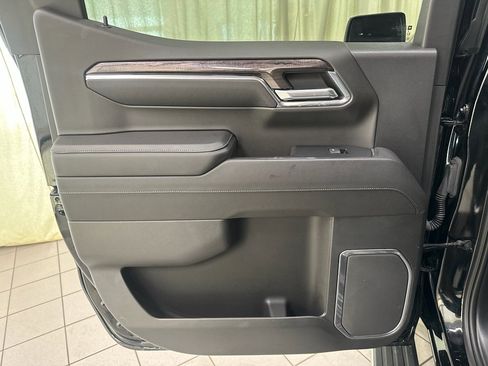 Certified 2023 Chevrolet Silverado 1500 LTZ w/ Technology Package image 39