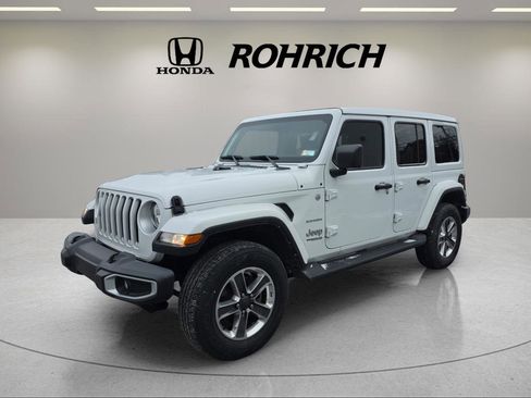 Used 2022 Jeep Wrangler Unlimited Sahara w/ Cold Weather Group image 1