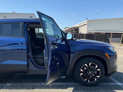 Used 2023 Chevrolet TrailBlazer LT image 31