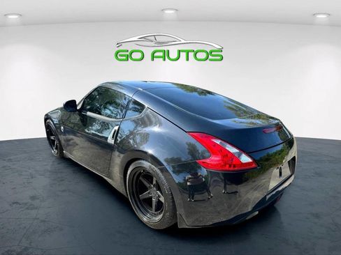 Used 2013 Nissan 370Z Coupe image 3