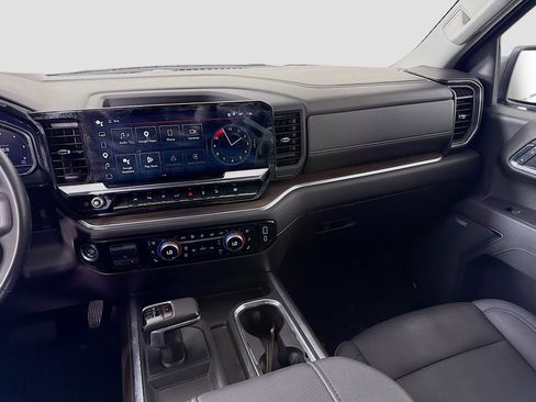 Used 2025 GMC Sierra 1500 SLT w/ SLT Premium Plus Package AWD/4WD image 26