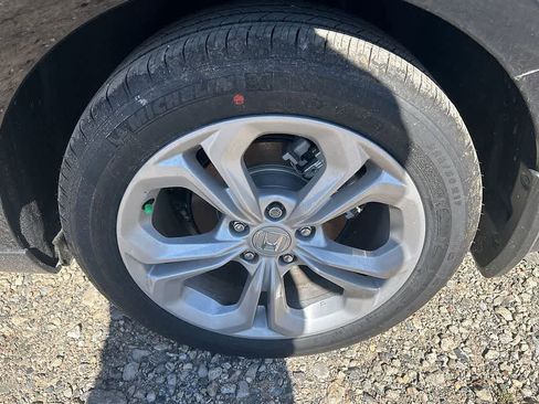 Used 2025 Honda Accord LX image 7