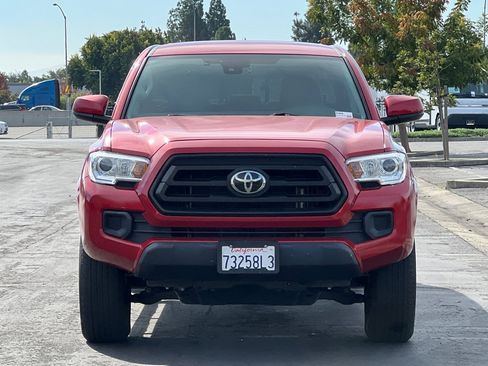 Used 2022 Toyota Tacoma SR image 9