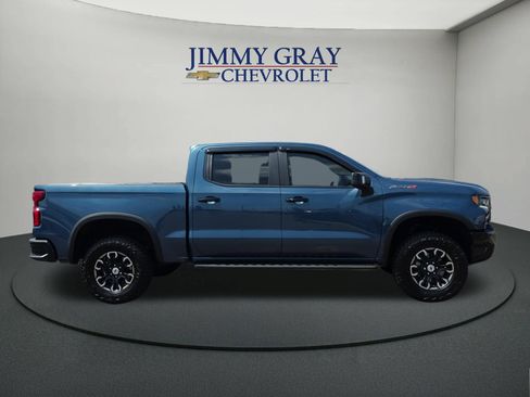 Used 2024 Chevrolet Silverado 1500 ZR2 w/ Technology Package AWD/4WD image 6