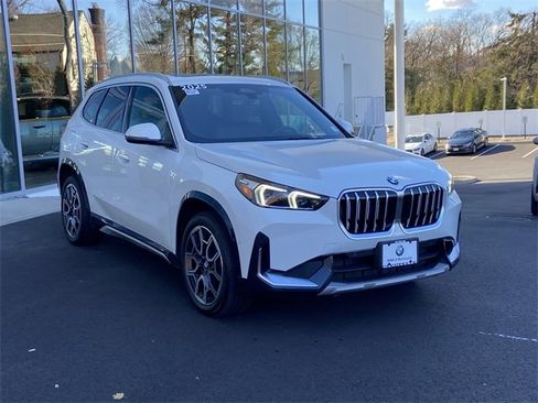 Certified 2025 BMW X1 xDrive28i w/ Convenience Package image 3