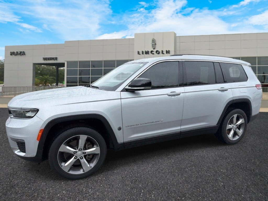 Used 2022 Jeep Grand Cherokee L Limited RWD image 7