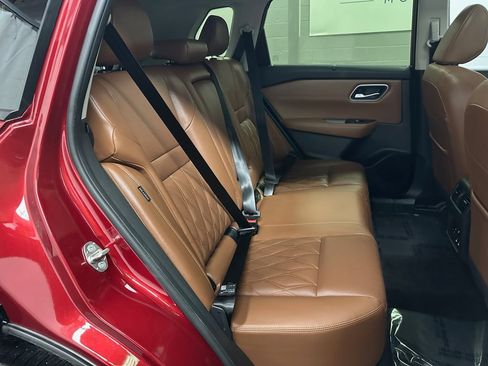 Used 2026 Nissan Rogue Platinum w/ Platinum Premium Package AWD/4WD image 21