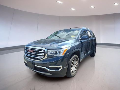 Used 2019 GMC Acadia SLE w/ LPO, Floor Liner Package AWD/4WD image 2