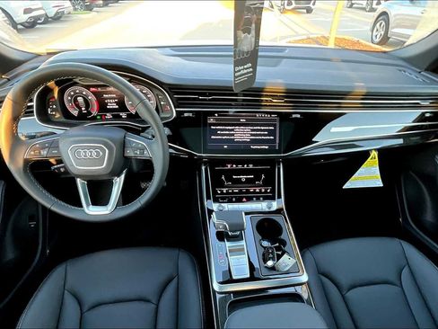 New 2026 Audi Q8 Premium Plus image 5