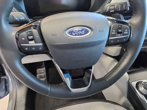 Used 2023 Ford Escape Active AWD/4WD image 23