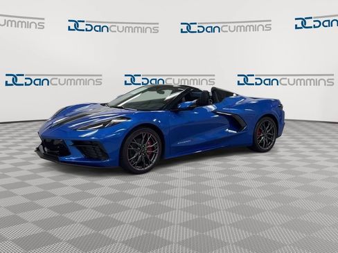 Used 2024 Chevrolet Corvette Stingray Preferred Conv RWD image 4