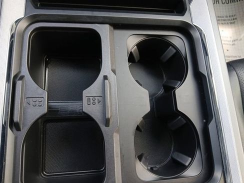 Used 2025 Ford F250 Lariat AWD/4WD image 26