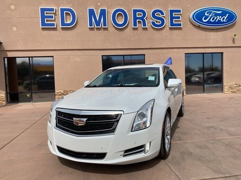 Used 2017 Cadillac XTS Luxury w/ Driver Awareness Package image 1