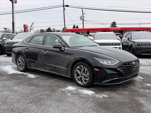 Used 2023 Hyundai Sonata SEL w/ Cargo Package image 12