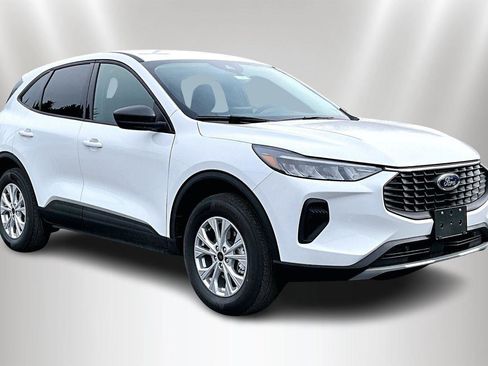New 2026 Ford Escape Active w/ Cold Weather Package AWD/4WD image 2