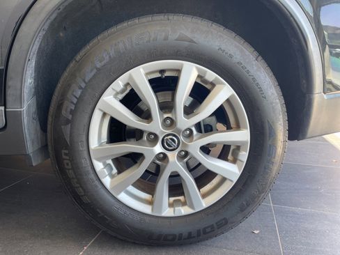 Used 2020 Nissan Rogue SV AWD/4WD image 24