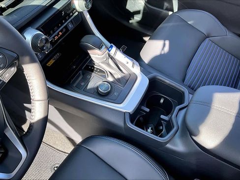 Certified 2025 Toyota RAV4 XSE image 17