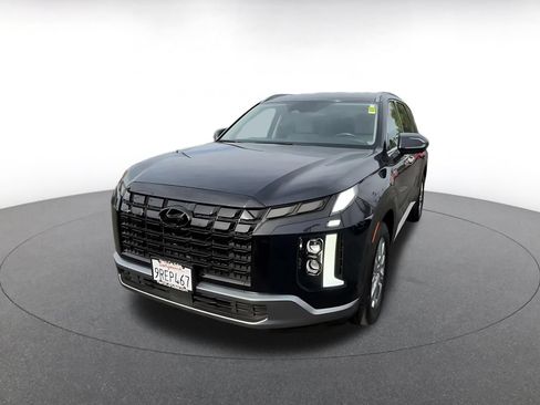 Used 2025 Hyundai Palisade SEL FWD image 5
