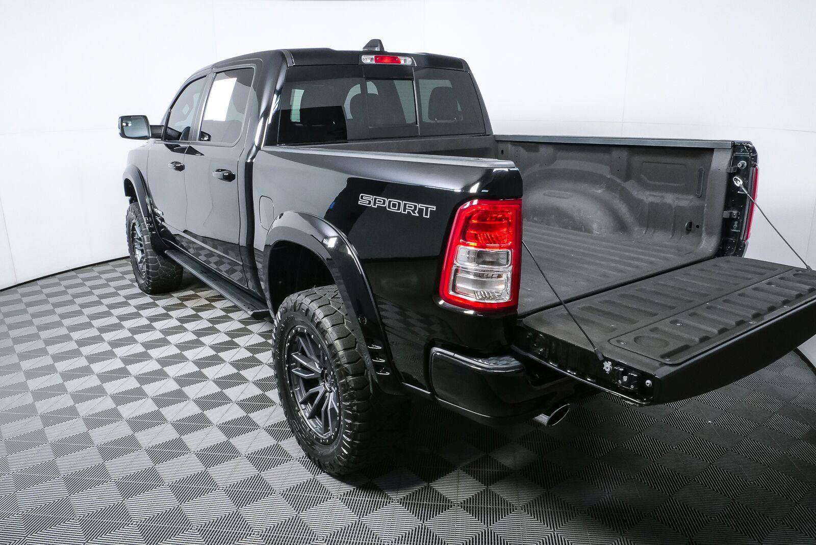 Used 2022 RAM 1500 Big Horn AWD/4WD image 27