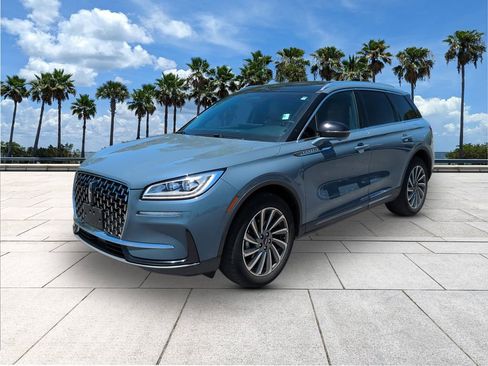 Used 2023 Lincoln Corsair Reserve w/ Equipment Group 201A AWD/4WD image 3