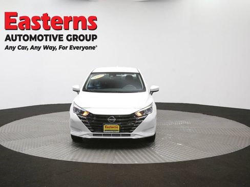 Used 2023 Nissan Versa SV FWD image 52