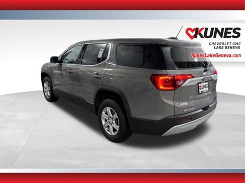 Used 2019 GMC Acadia SLE w/ LPO, Floor Liner Package image 8