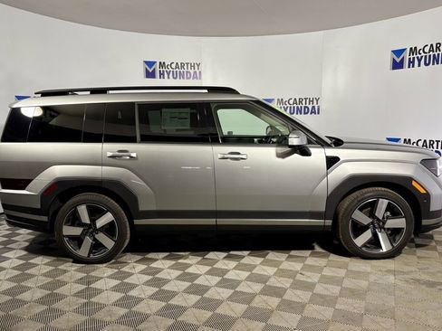 Used 2024 Hyundai Santa Fe Limited image 19