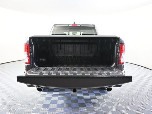 Used 2021 RAM 1500 Big Horn AWD/4WD image 6