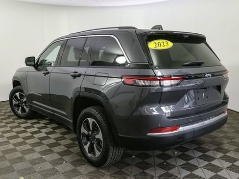 Used 2023 Jeep Grand Cherokee 4WD 4xe w/ Luxury Tech Group II image 8