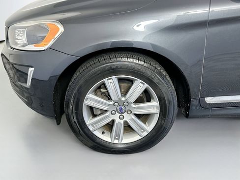 Used 2016 Volvo XC60 T6 Platinum w/ Protection Package AWD/4WD image 30